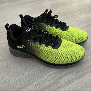 Fila Blazehawk 2 Sneakers Kids Size 5 Black Neon Green Athletic Shoes